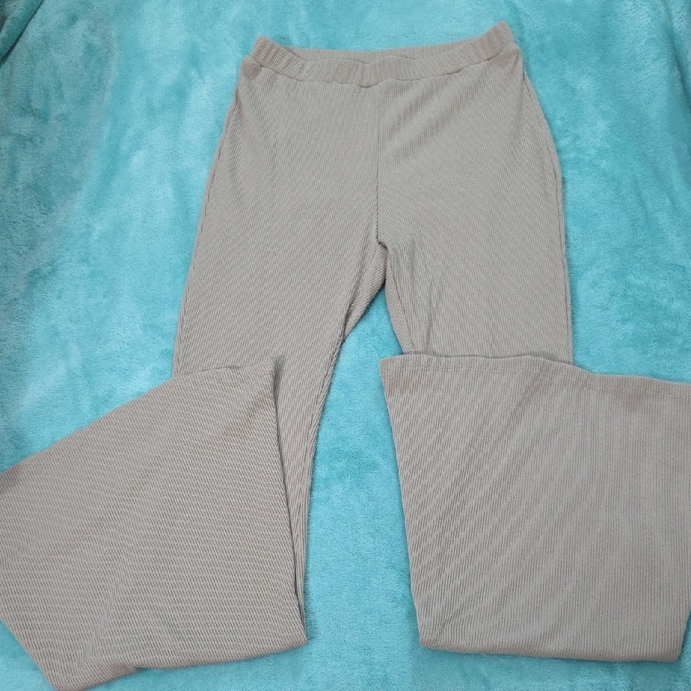 WIDE LEG Women's Ribbed Pants in Tan